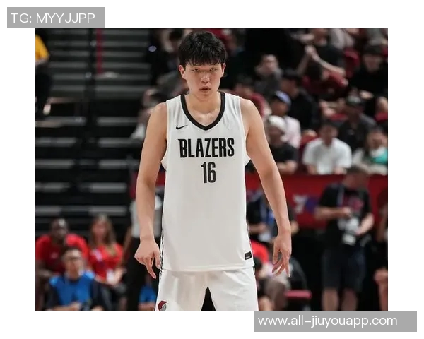 杨瀚森21分9板3帽表现惊艳网友称其为未来篮球明星快召回他！